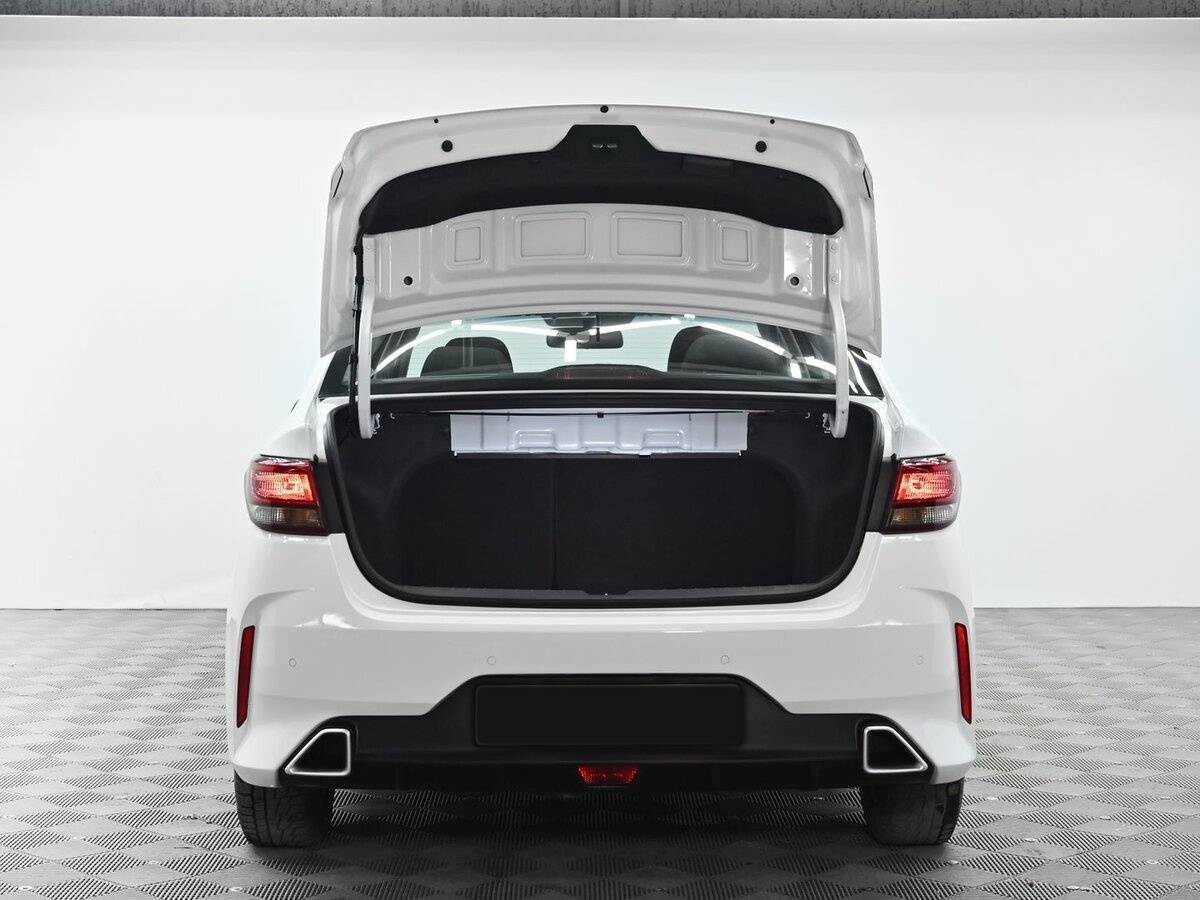 Kia Rio с пробегом — 2022 год. Фото: #4