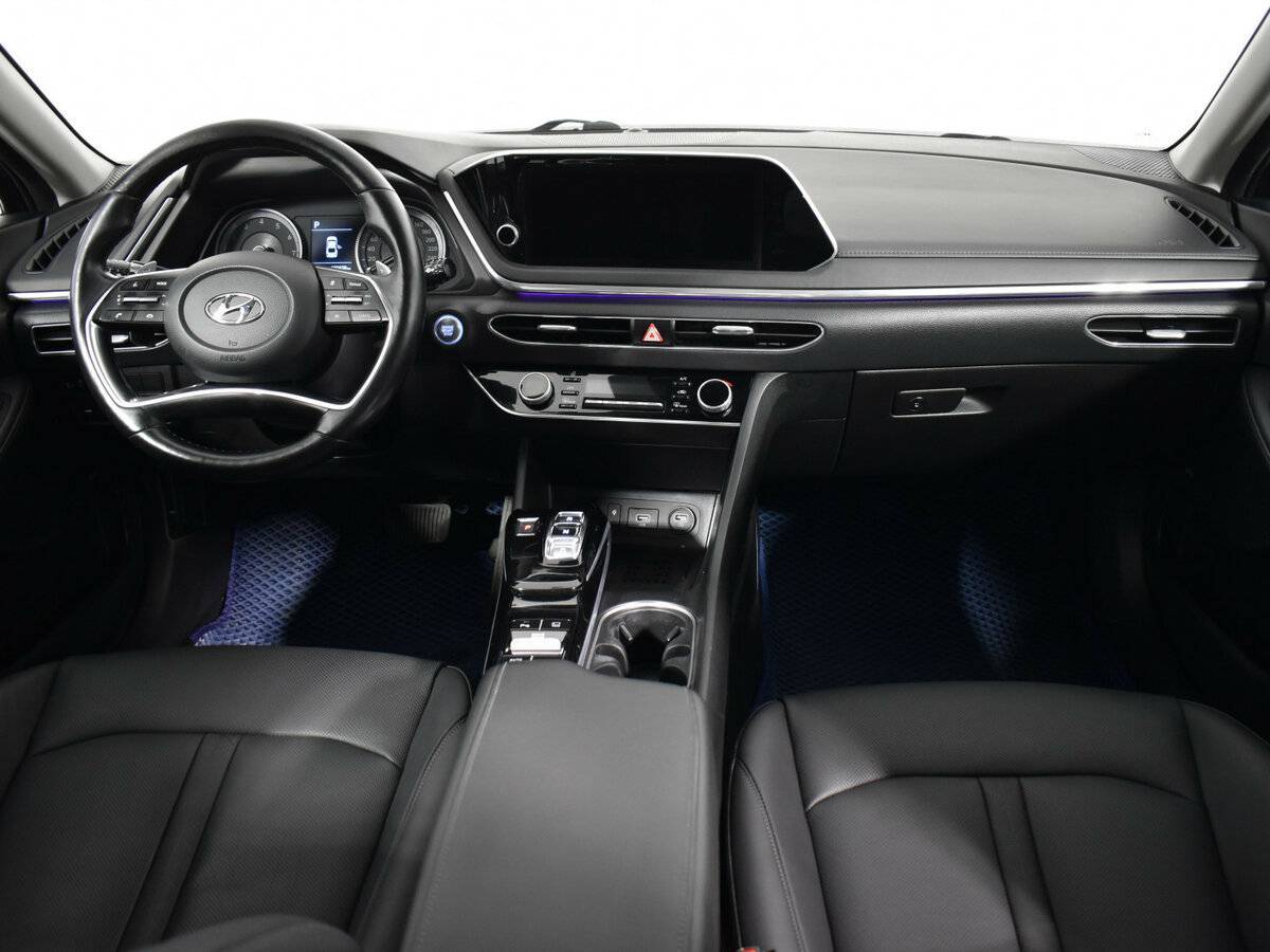 Hyundai Sonata с пробегом — 2020 год. Фото: #9