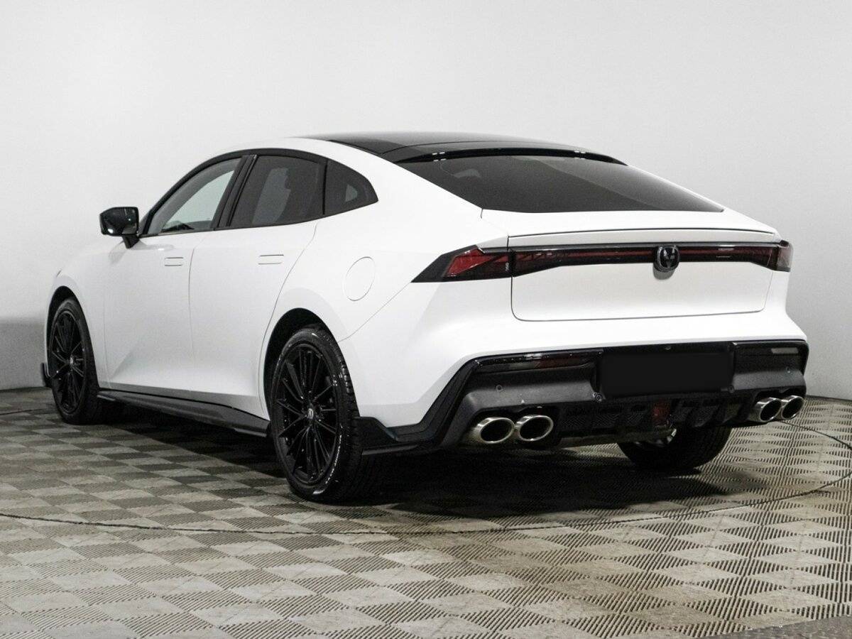 Changan UNI-V с пробегом — 2023 год. Фото: #6