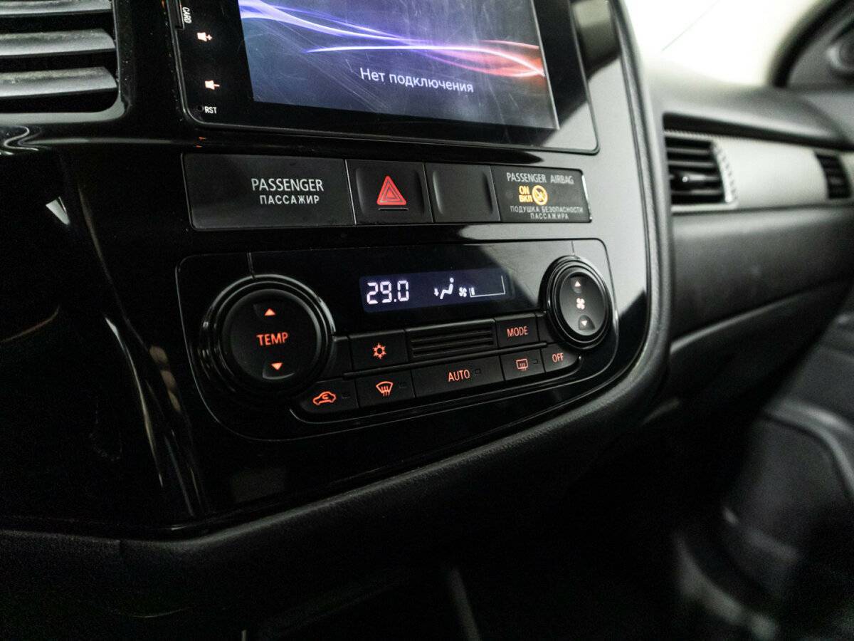 Mitsubishi Outlander с пробегом — 2016 год. Фото: #14