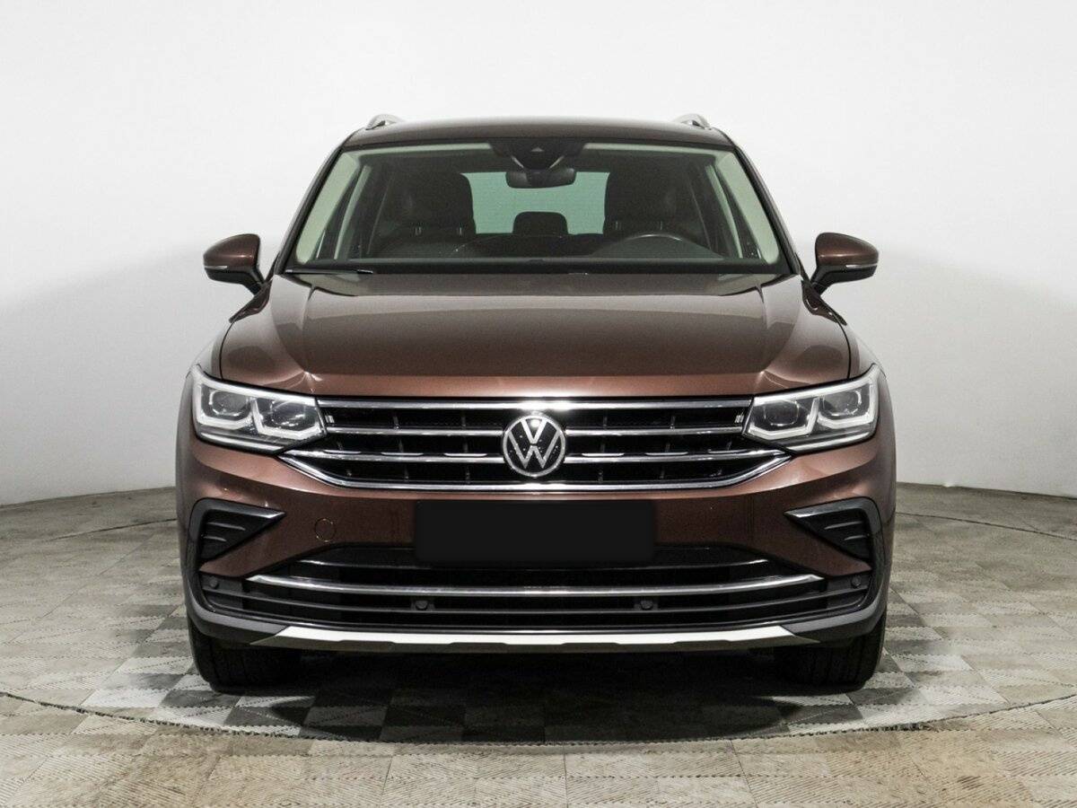 Volkswagen Tiguan с пробегом — 2021 год. Фото: #1
