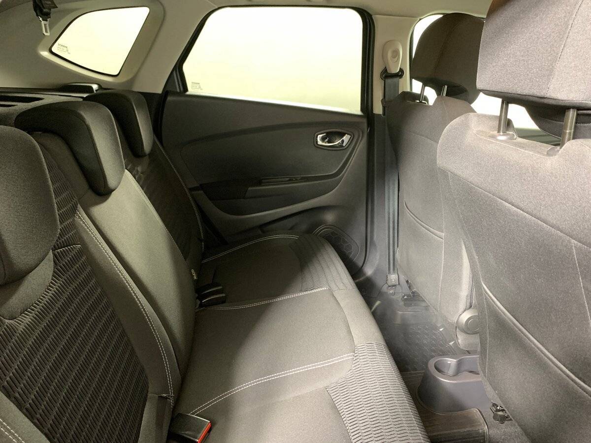 Renault Kaptur с пробегом — 2019 год. Фото: #16