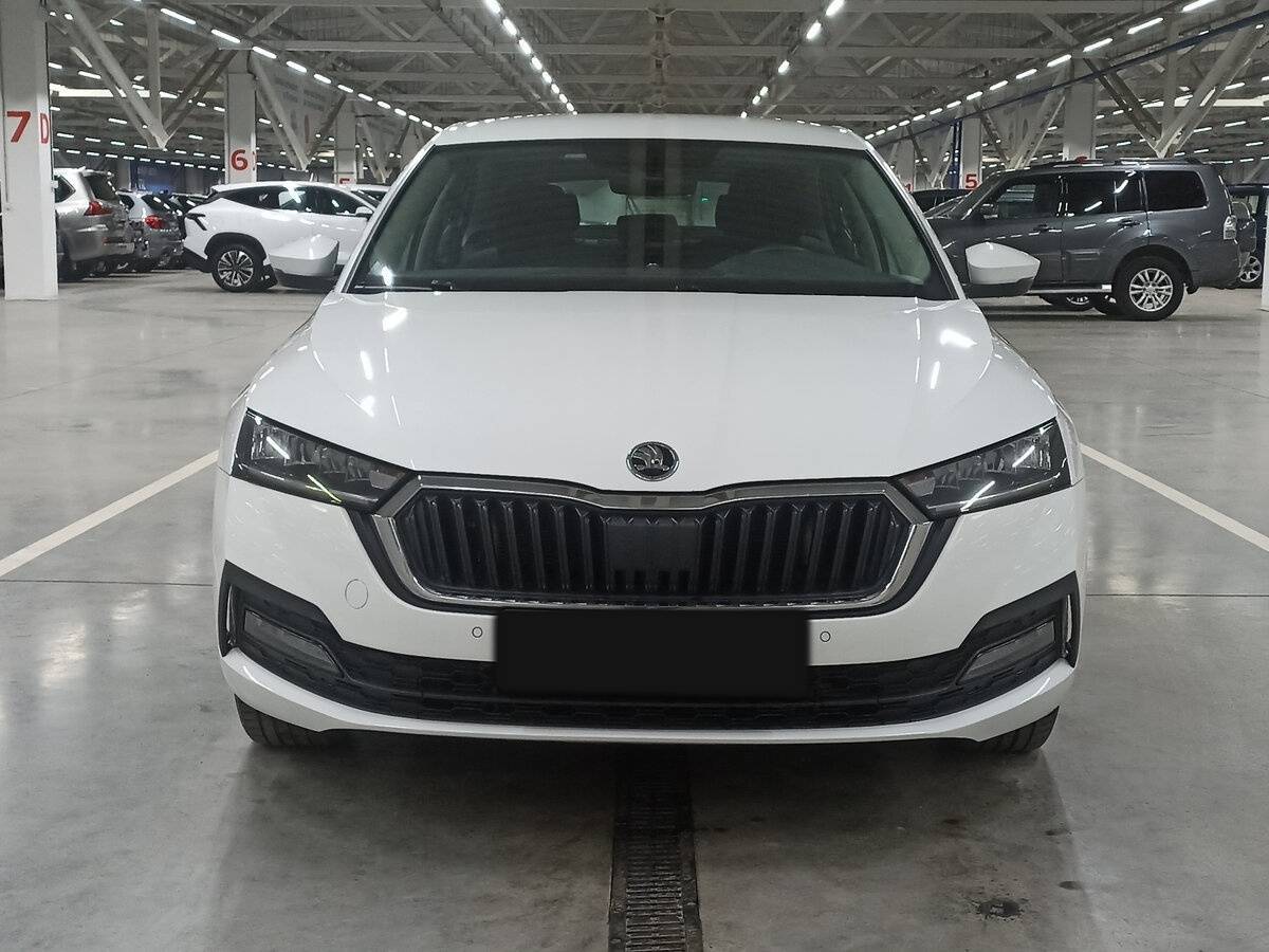 Skoda Octavia с пробегом — 2021 год. Фото: #1