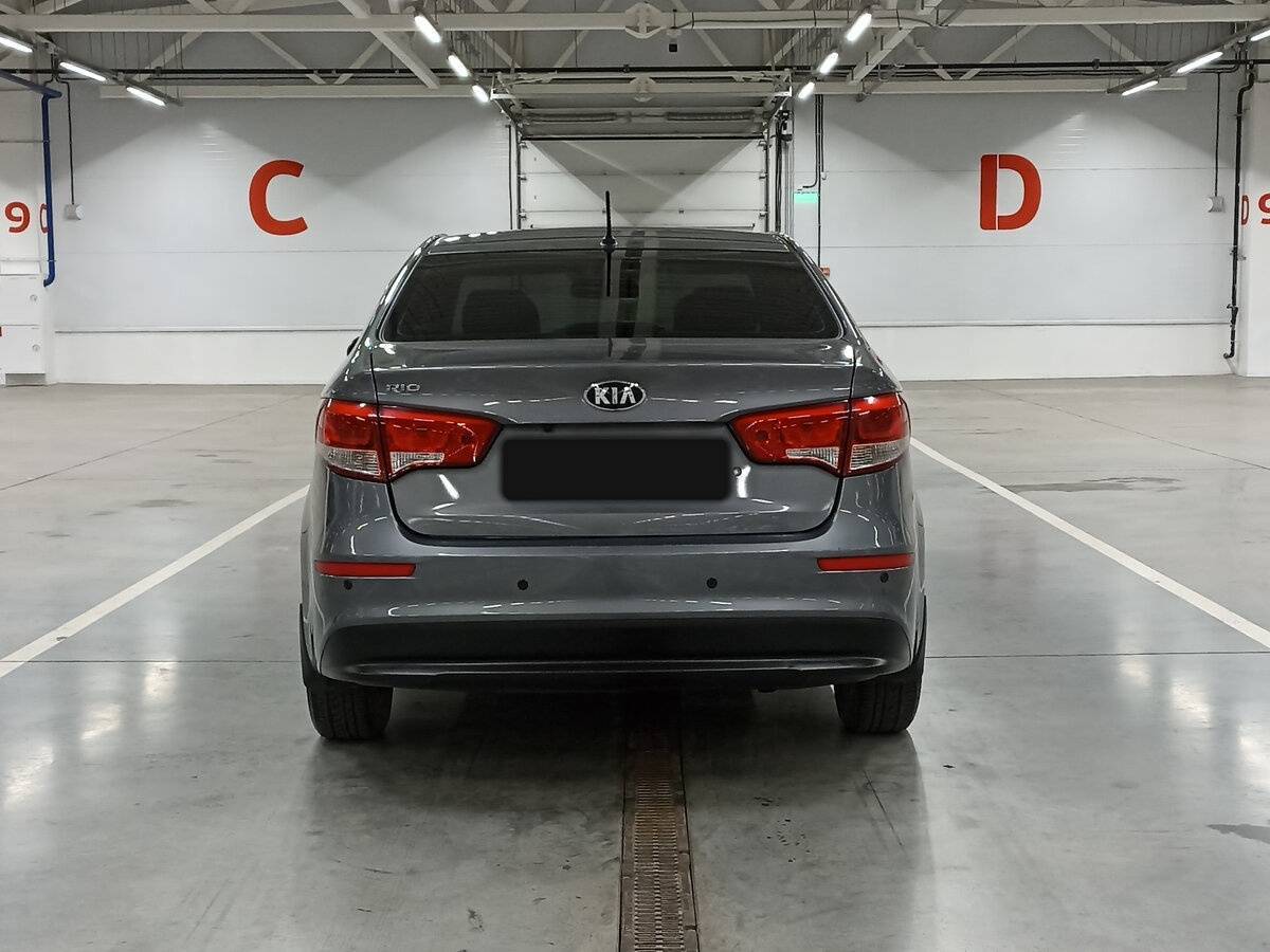 Kia Rio с пробегом — 2016 год. Фото: #5