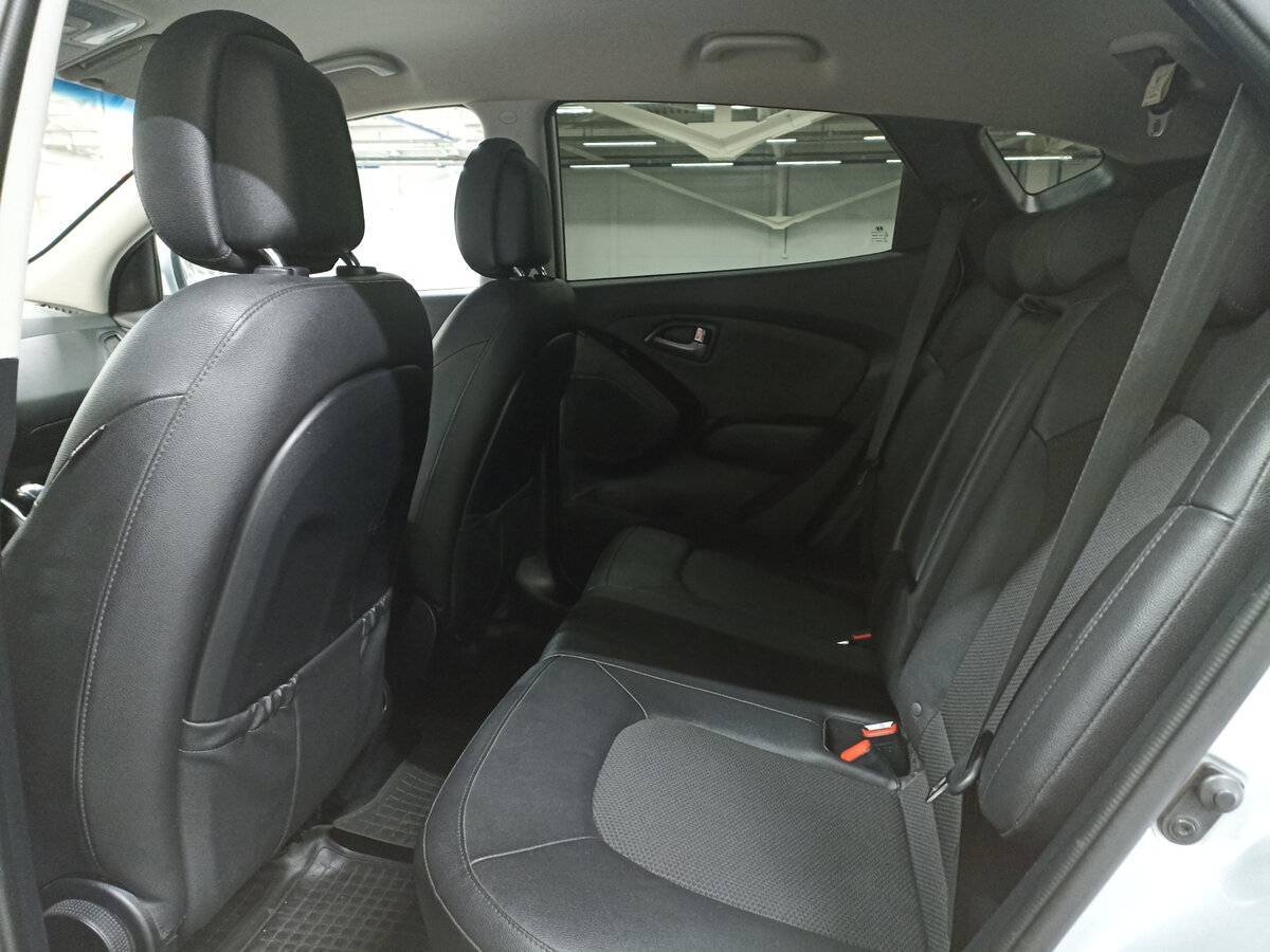 Hyundai ix35 с пробегом — 2014 год. Фото: #11