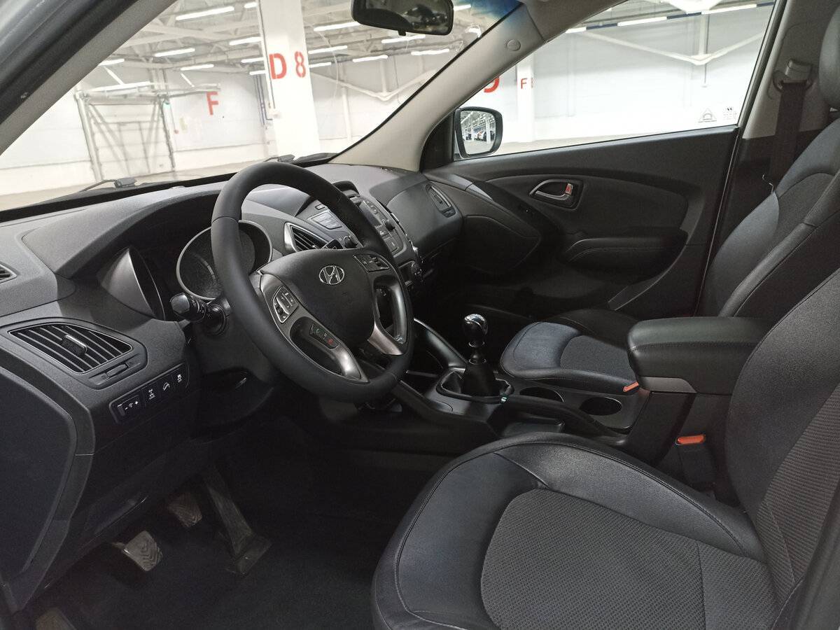 Hyundai ix35 с пробегом — 2014 год. Фото: #15