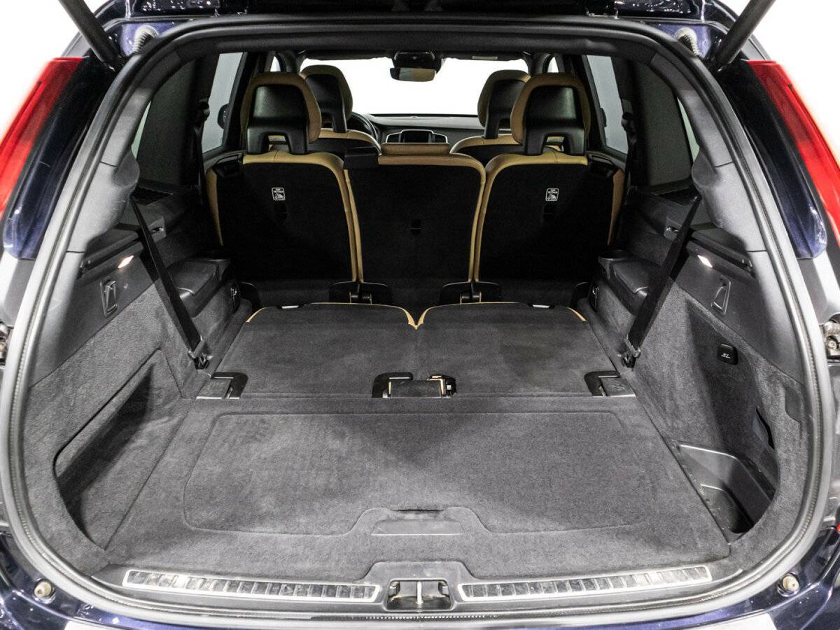 Volvo XC90 с пробегом — 2015 год. Фото: #13