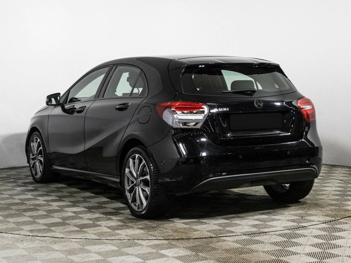 Mercedes-Benz A-Класс с пробегом — 2017 год. Фото: #6