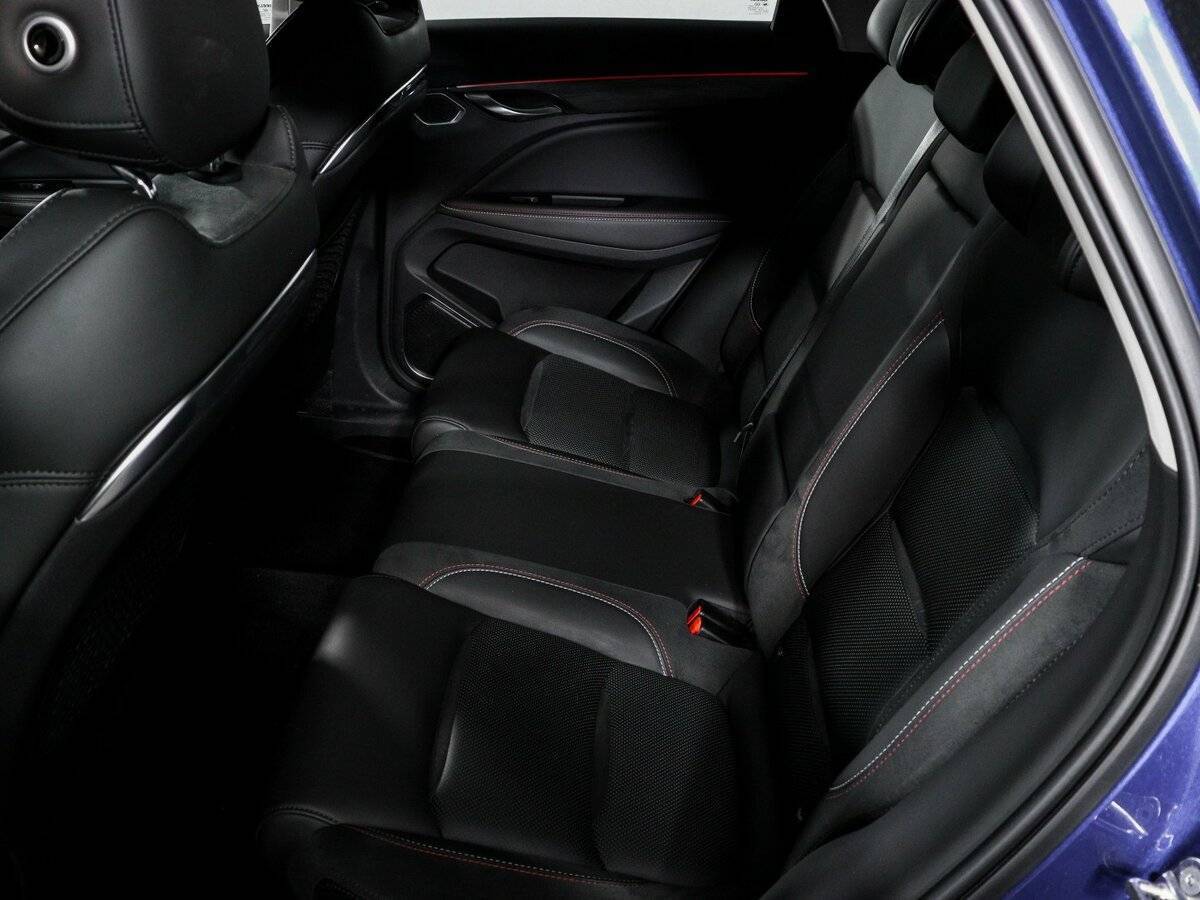 Geely Tugella с пробегом — 2022 год. Фото: #9