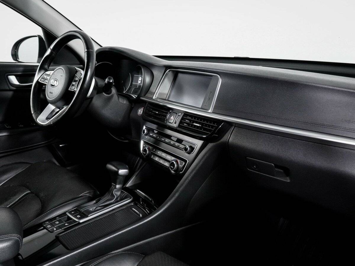 Kia Optima с пробегом — 2018 год. Фото: #8