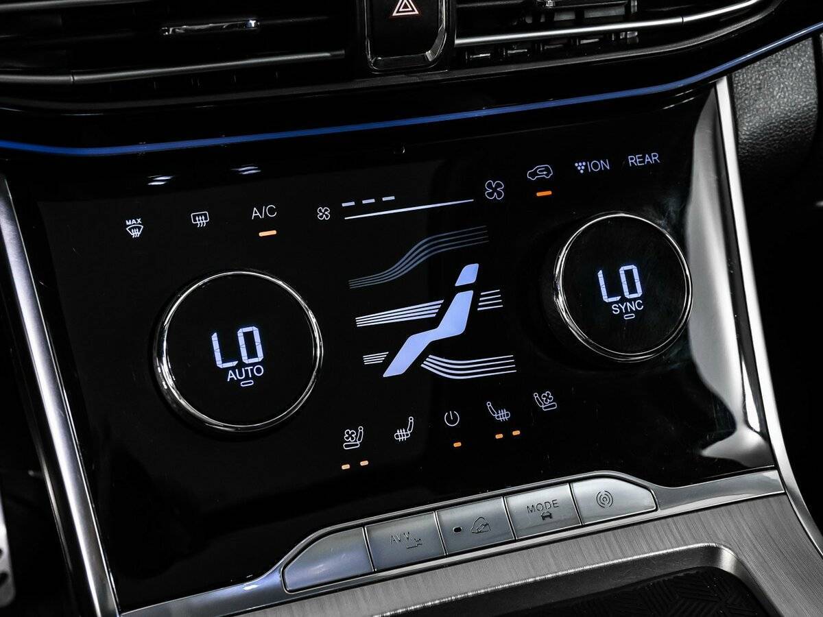 EXEED VX с пробегом — 2022 год. Фото: #18