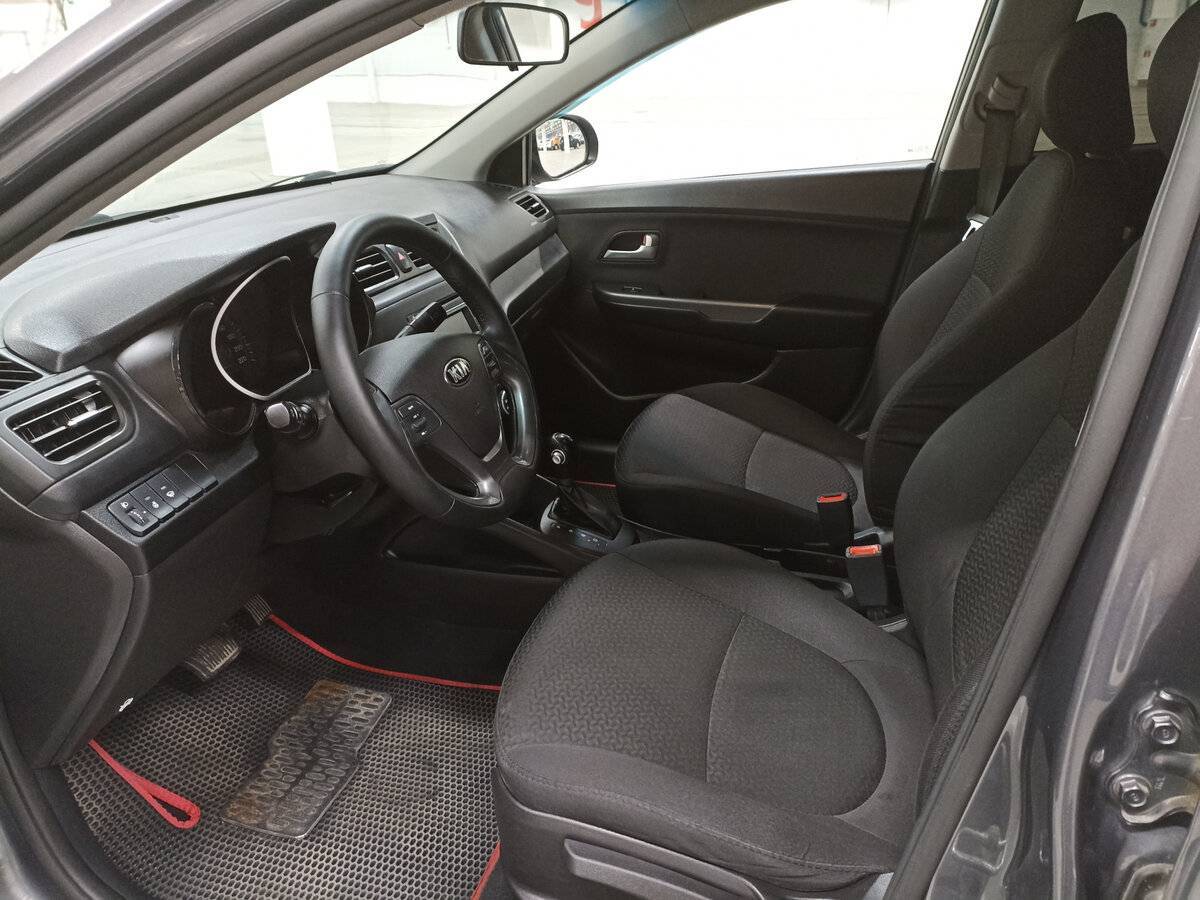 Kia Rio с пробегом — 2016 год. Фото: #15