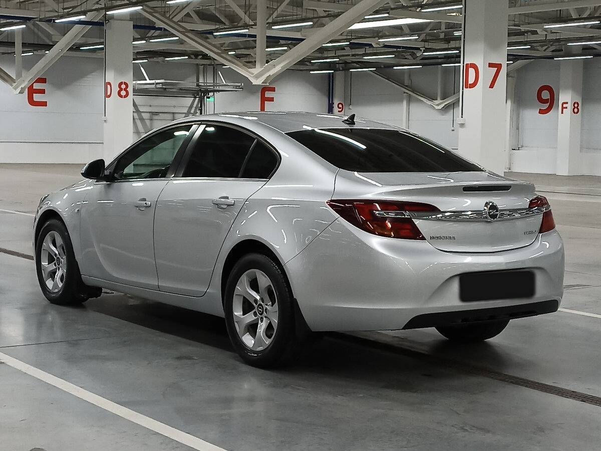 Opel Insignia с пробегом — 2014 год. Фото: #6