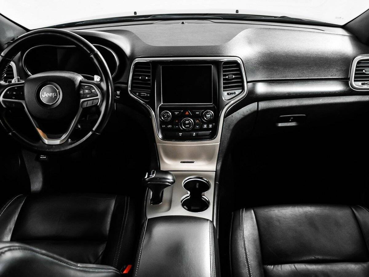 Jeep Grand Cherokee с пробегом — 2013 год. Фото: #10