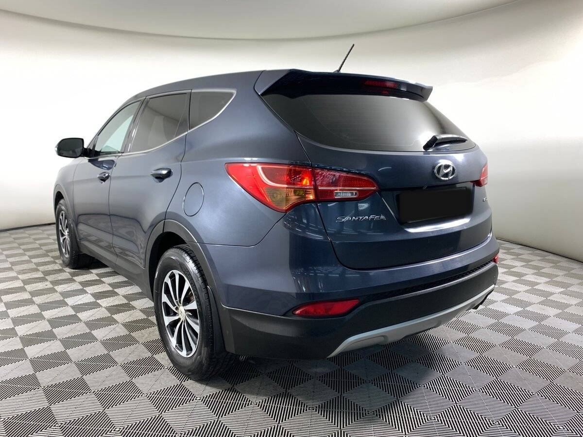 Hyundai Santa Fe с пробегом — 2014 год. Фото: #6