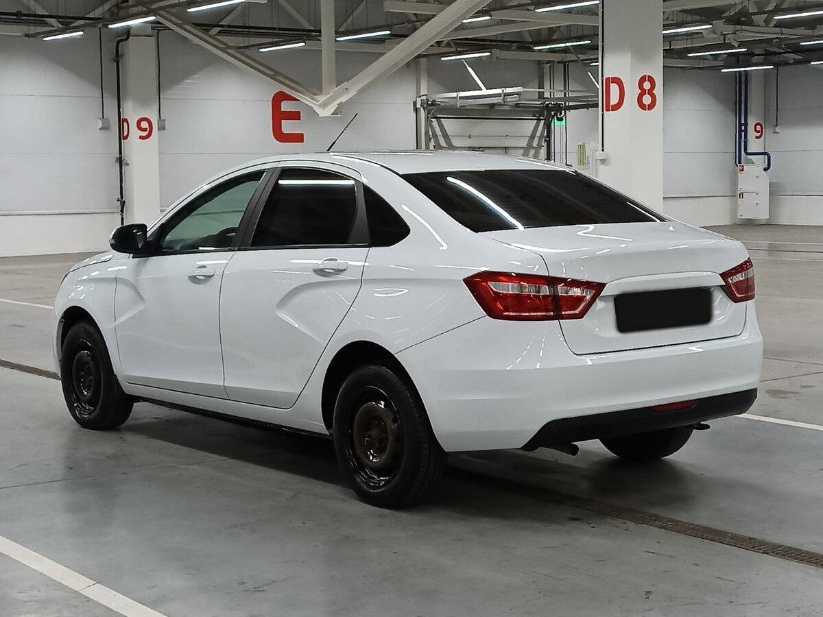 Lada (ВАЗ) Vesta с пробегом — 2020 год. Фото: #6