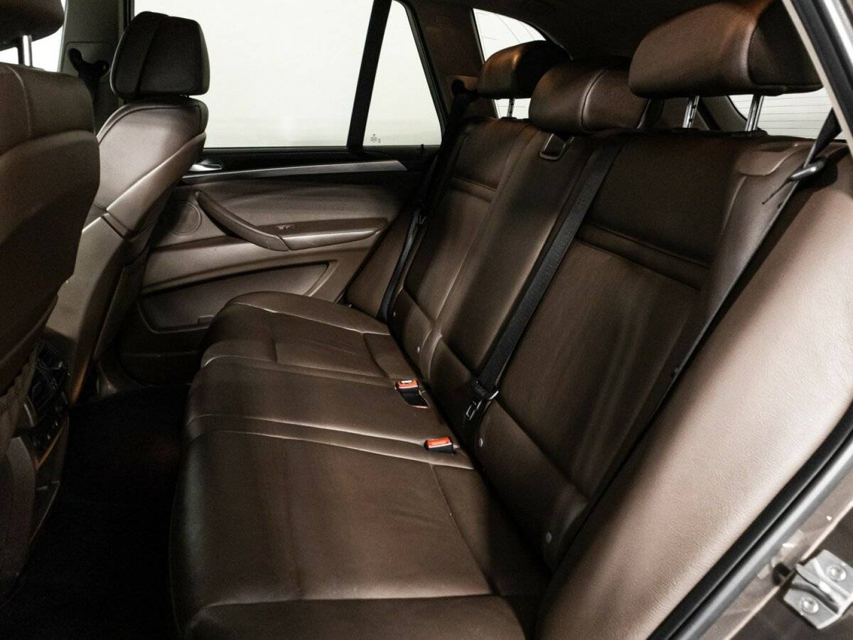 BMW X5 с пробегом — 2013 год. Фото: #9
