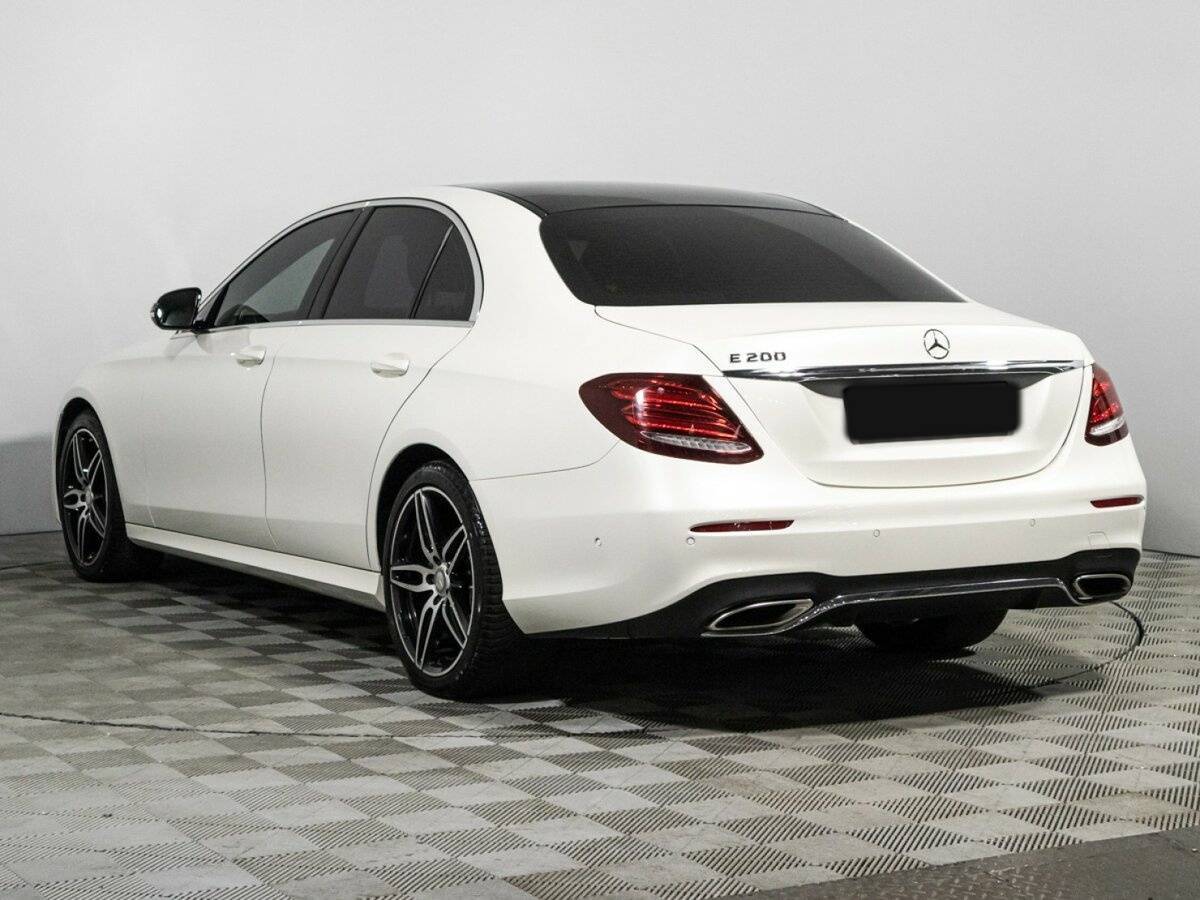 Mercedes-Benz E-Класс с пробегом — 2016 год. Фото: #6