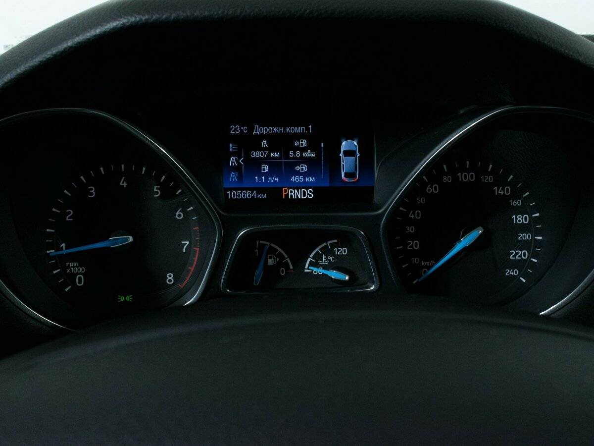 Ford Focus с пробегом — 2015 год. Фото: #12