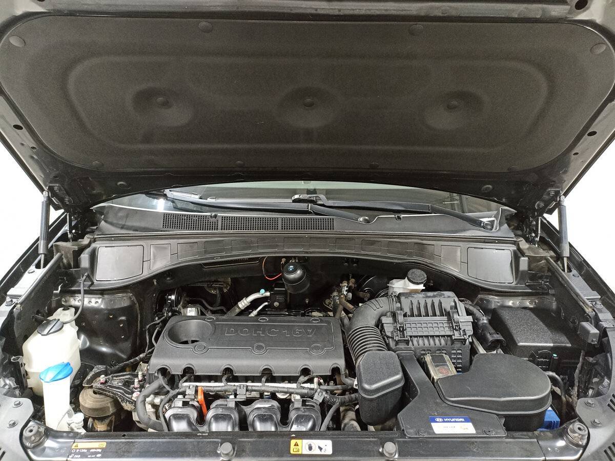 Hyundai Santa Fe с пробегом — 2017 год. Фото: #8