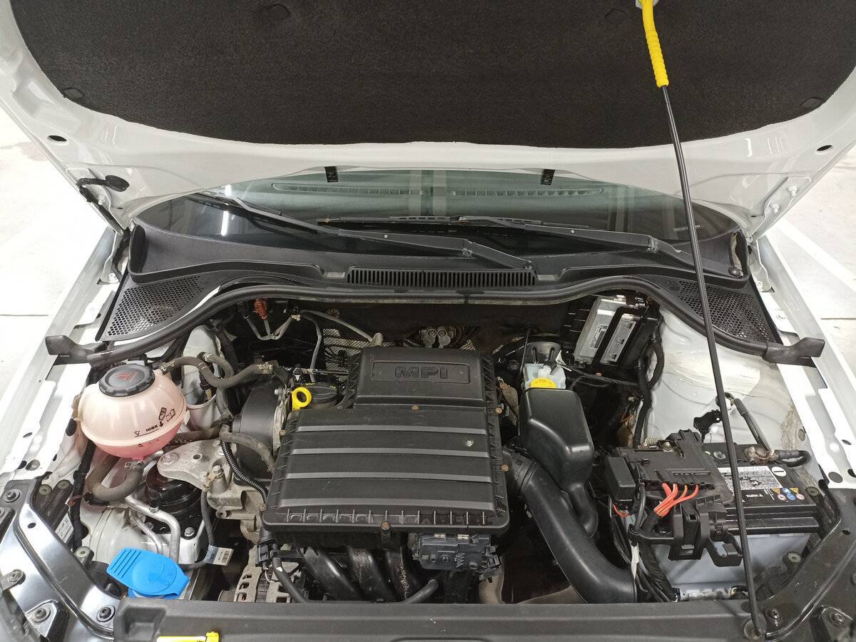 Volkswagen Polo с пробегом — 2018 год. Фото: #8