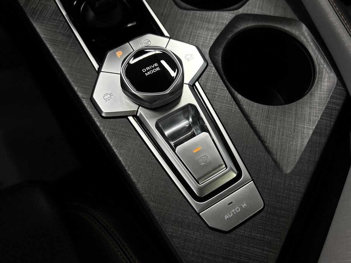 Changan UNI-V с пробегом — 2023 год. Фото: #20