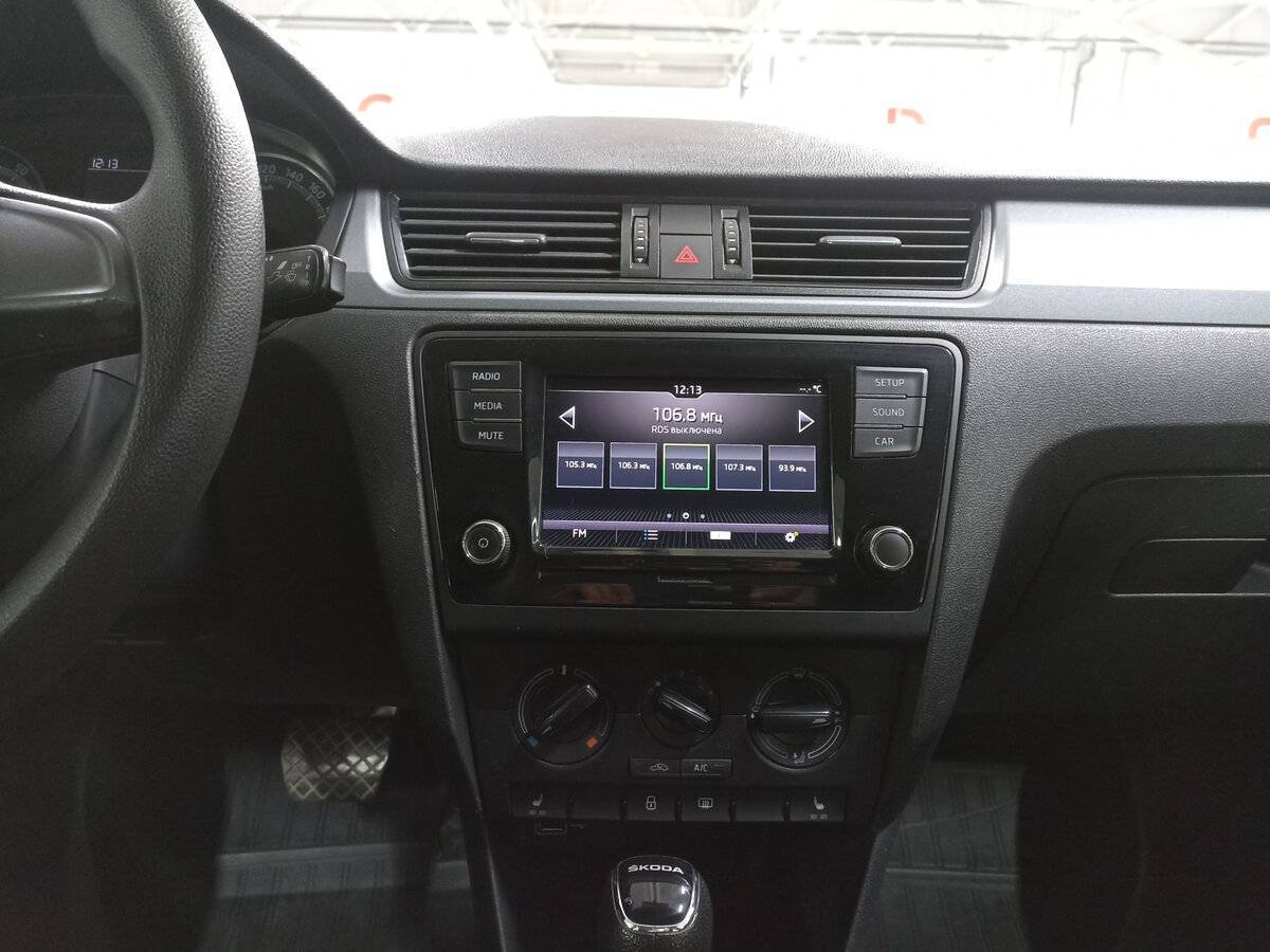 Skoda Rapid с пробегом — 2018 год. Фото: #14