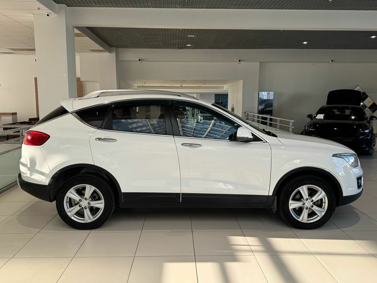 FAW Besturn X80 с пробегом — 2017 год. Фото: #8