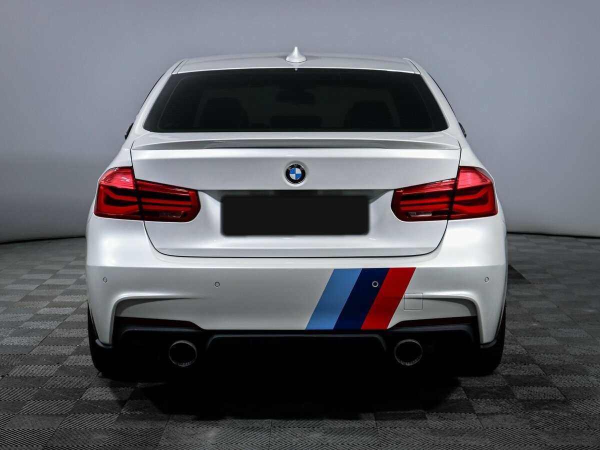 BMW 3 серии с пробегом — 2016 год. Фото: #4