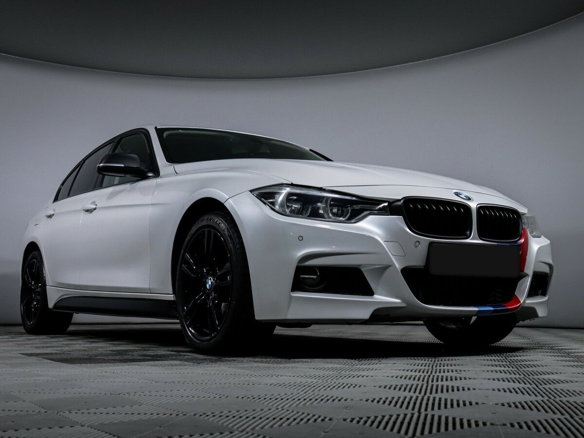 BMW 3 серии с пробегом — 2016 год. Фото: #14