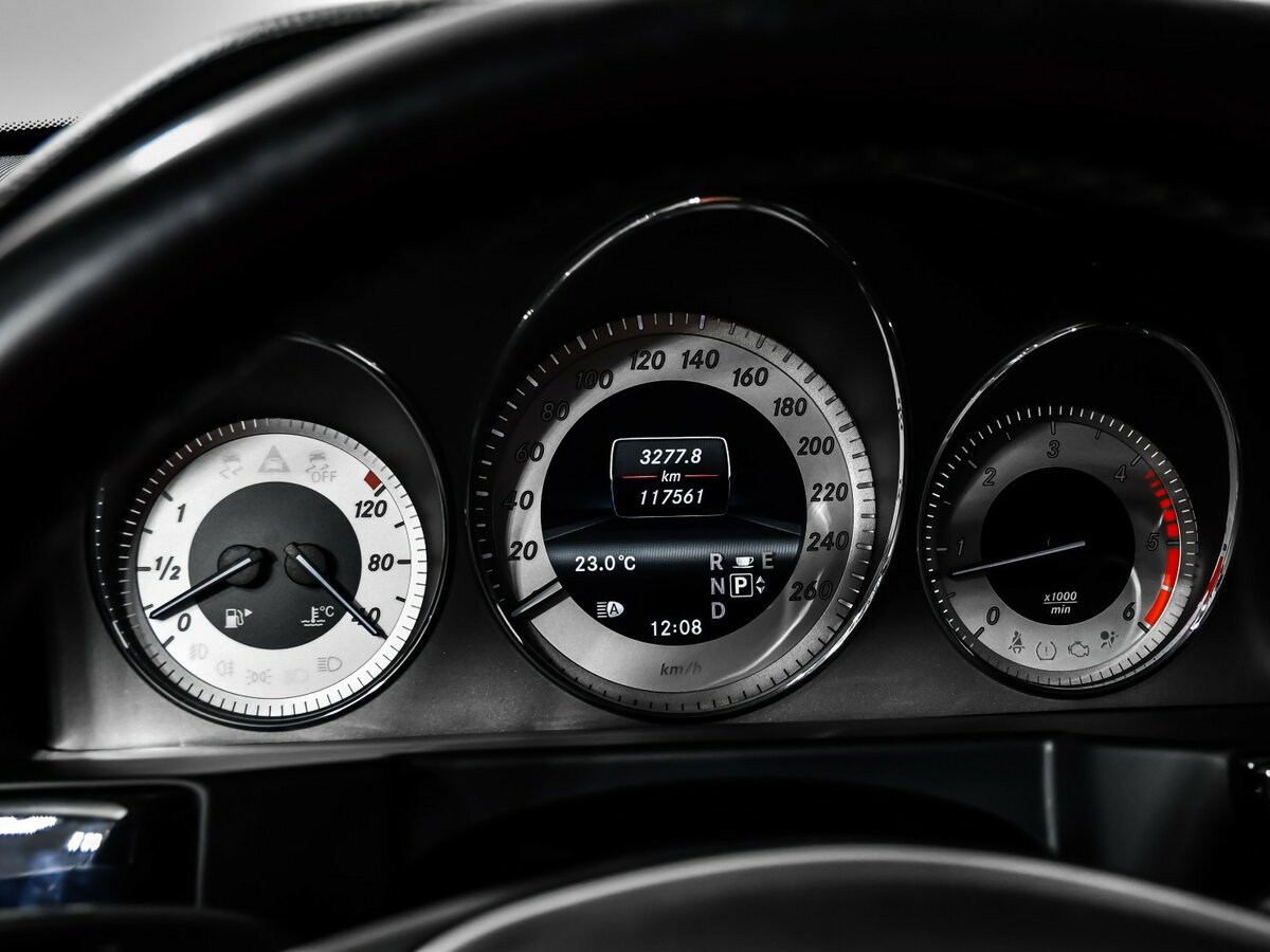 Mercedes-Benz GLK-Класс с пробегом — 2013 год. Фото: #9