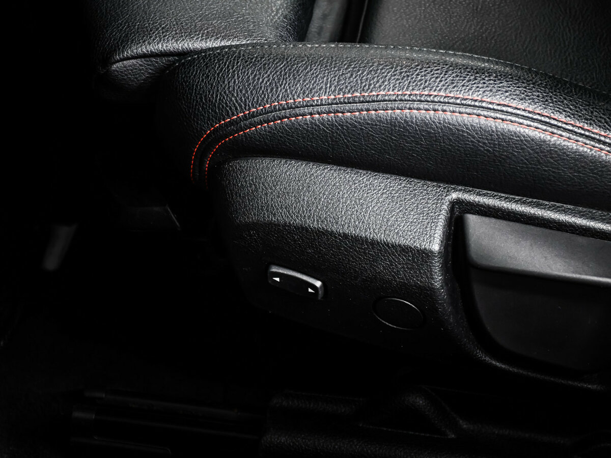 BMW 3 серии с пробегом — 2015 год. Фото: #15