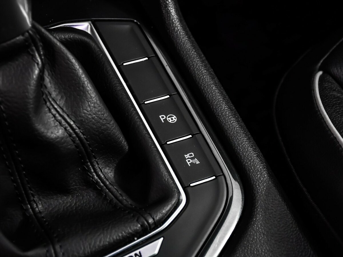 Volkswagen Tiguan с пробегом — 2020 год. Фото: #17
