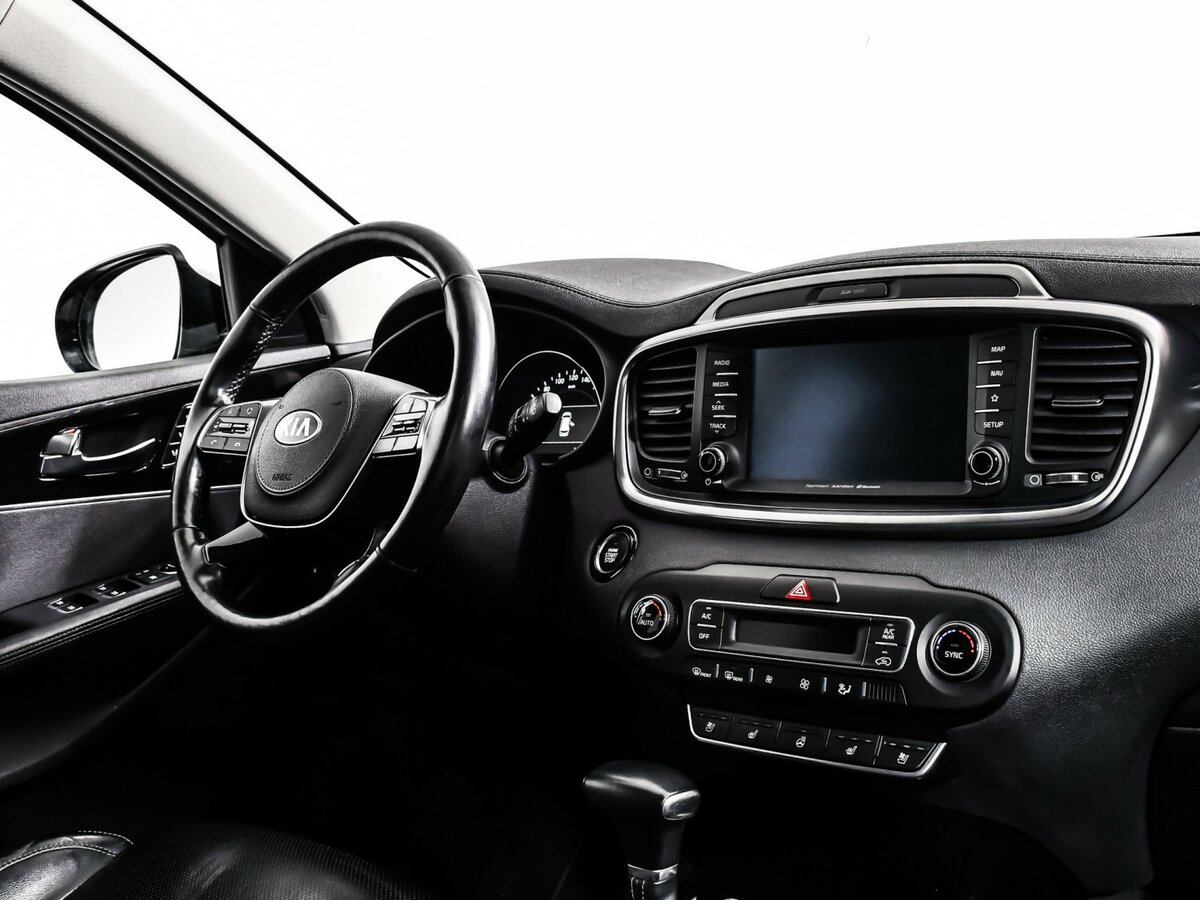 Kia Sorento с пробегом — 2018 год. Фото: #6