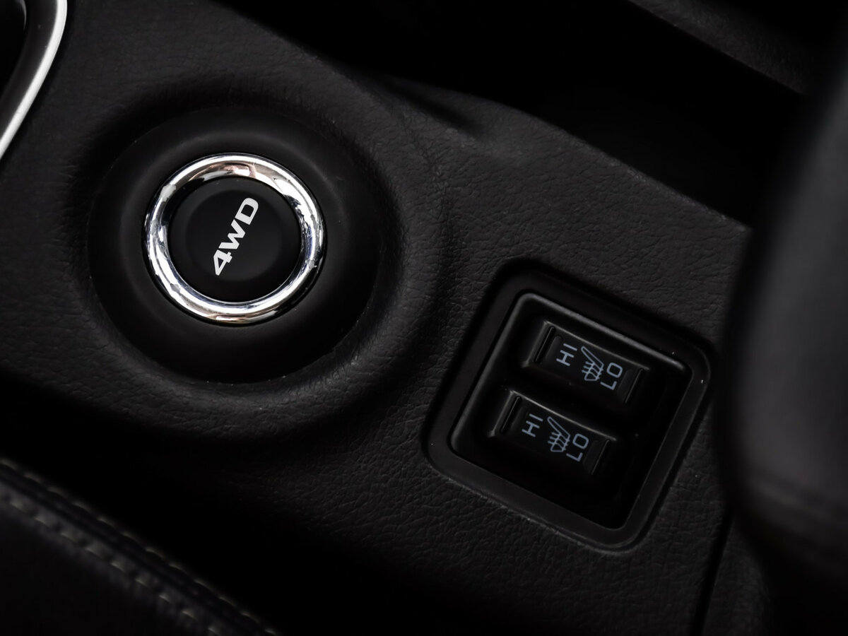 Mitsubishi Outlander с пробегом — 2016 год. Фото: #16