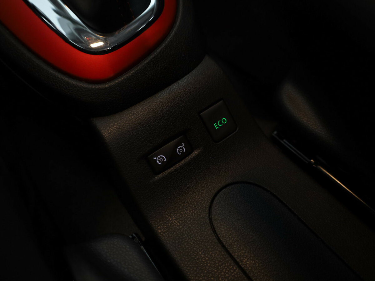 Renault Kaptur с пробегом — 2018 год. Фото: #23