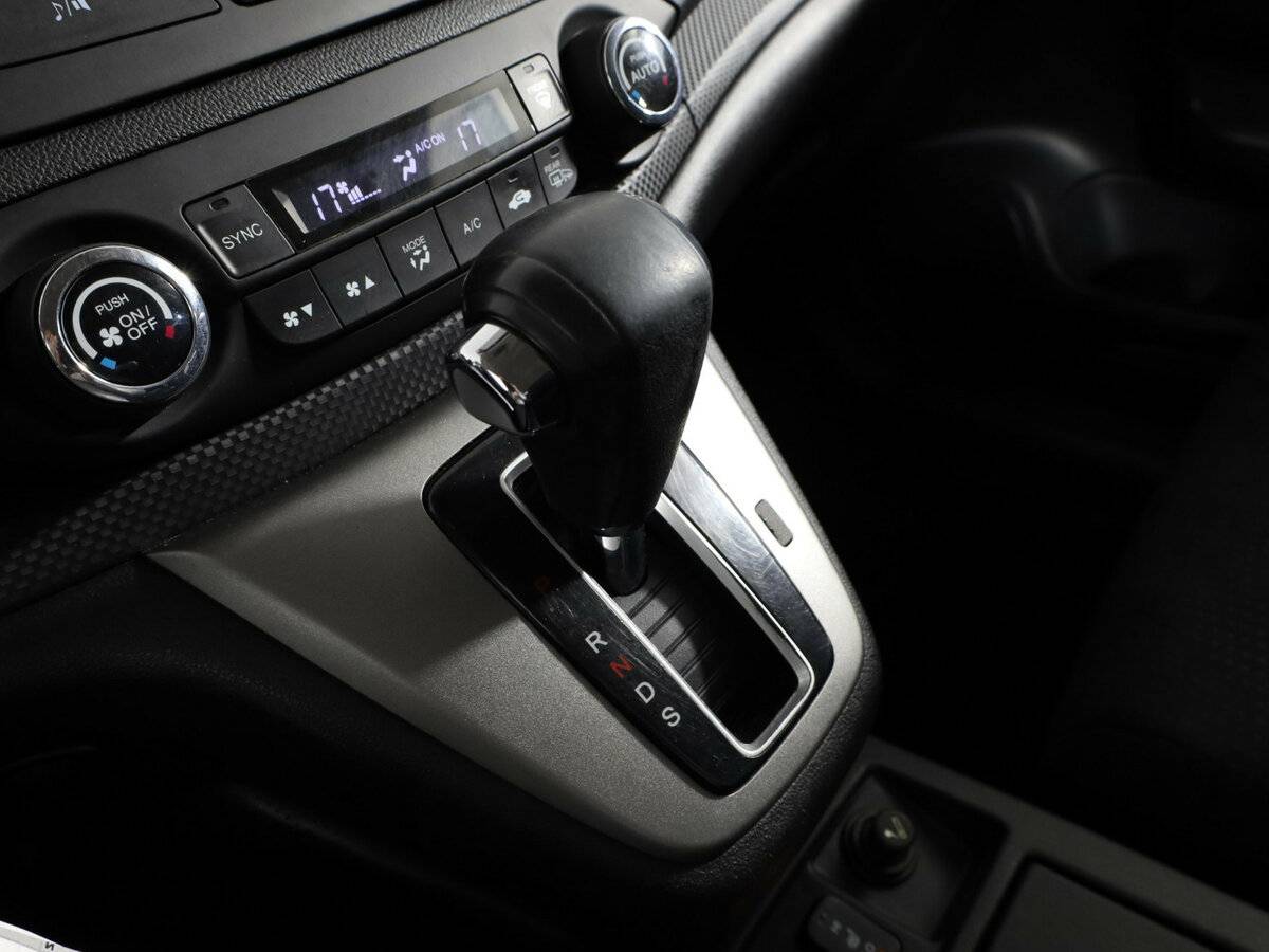 Honda CR-V с пробегом — 2013 год. Фото: #17
