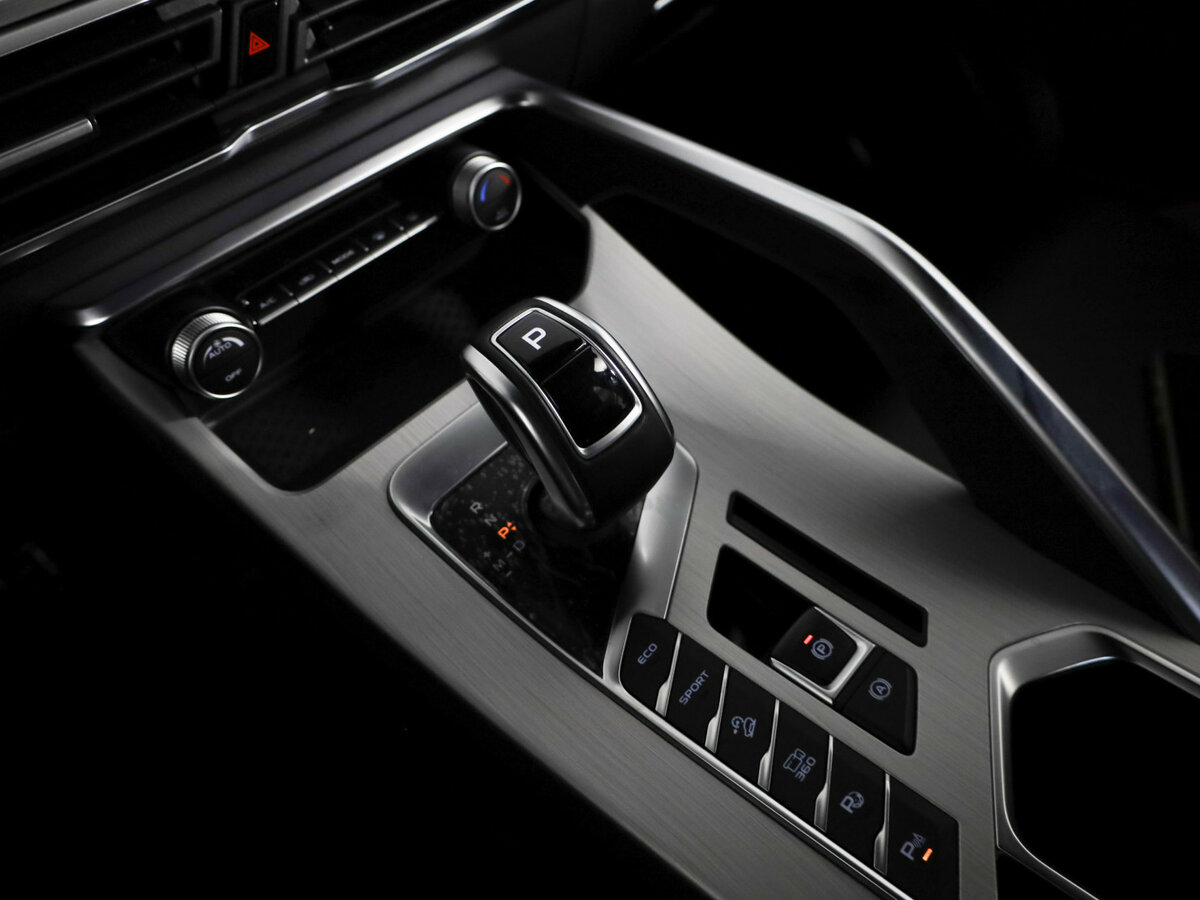 Geely Coolray с пробегом — 2022 год. Фото: #18