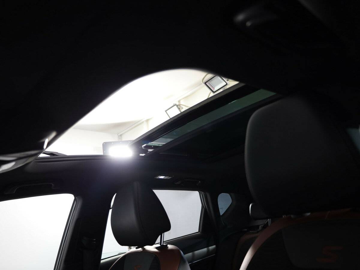 Geely Coolray с пробегом — 2022 год. Фото: #25