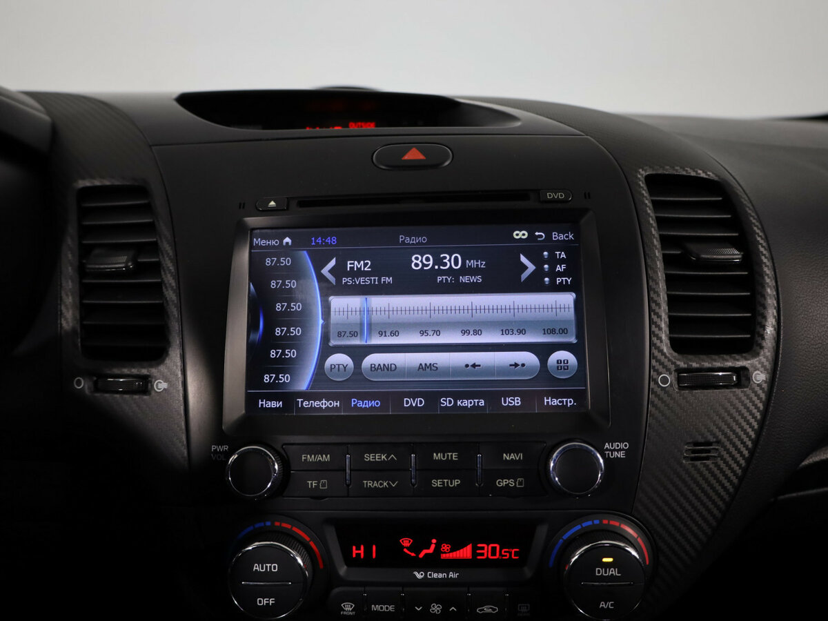 Kia Cerato с пробегом — 2013 год. Фото: #16