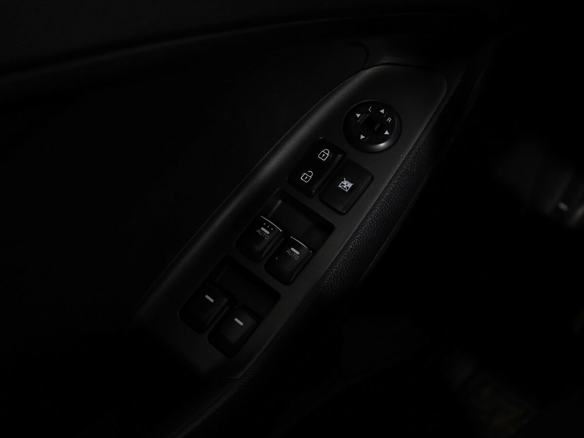 Kia Cerato с пробегом — 2013 год. Фото: #19