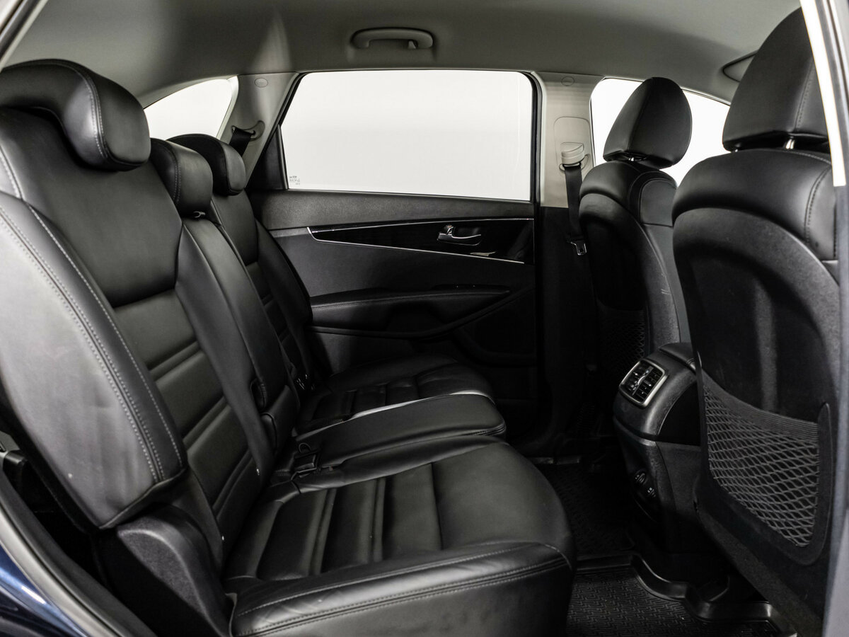 Kia Sorento с пробегом — 2019 год. Фото: #16