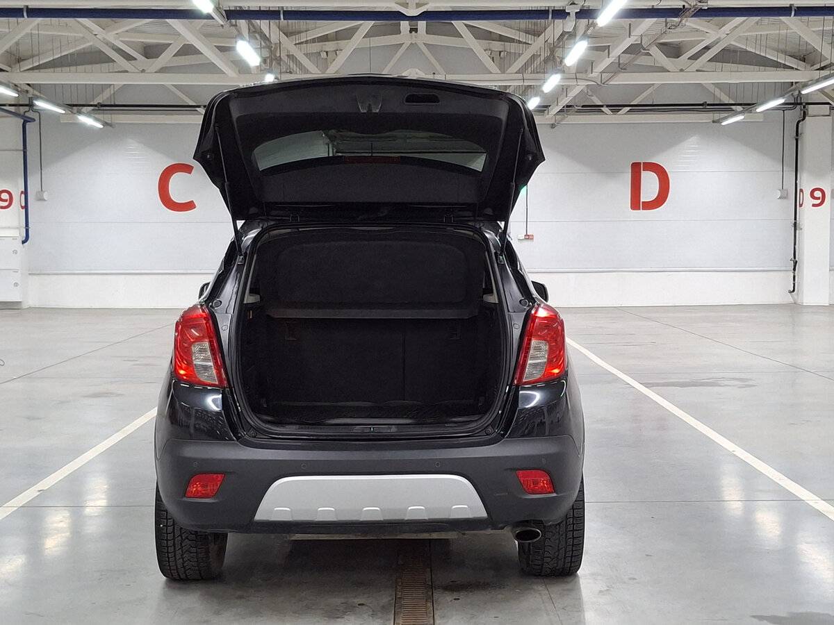 Opel Mokka с пробегом — 2013 год. Фото: #9