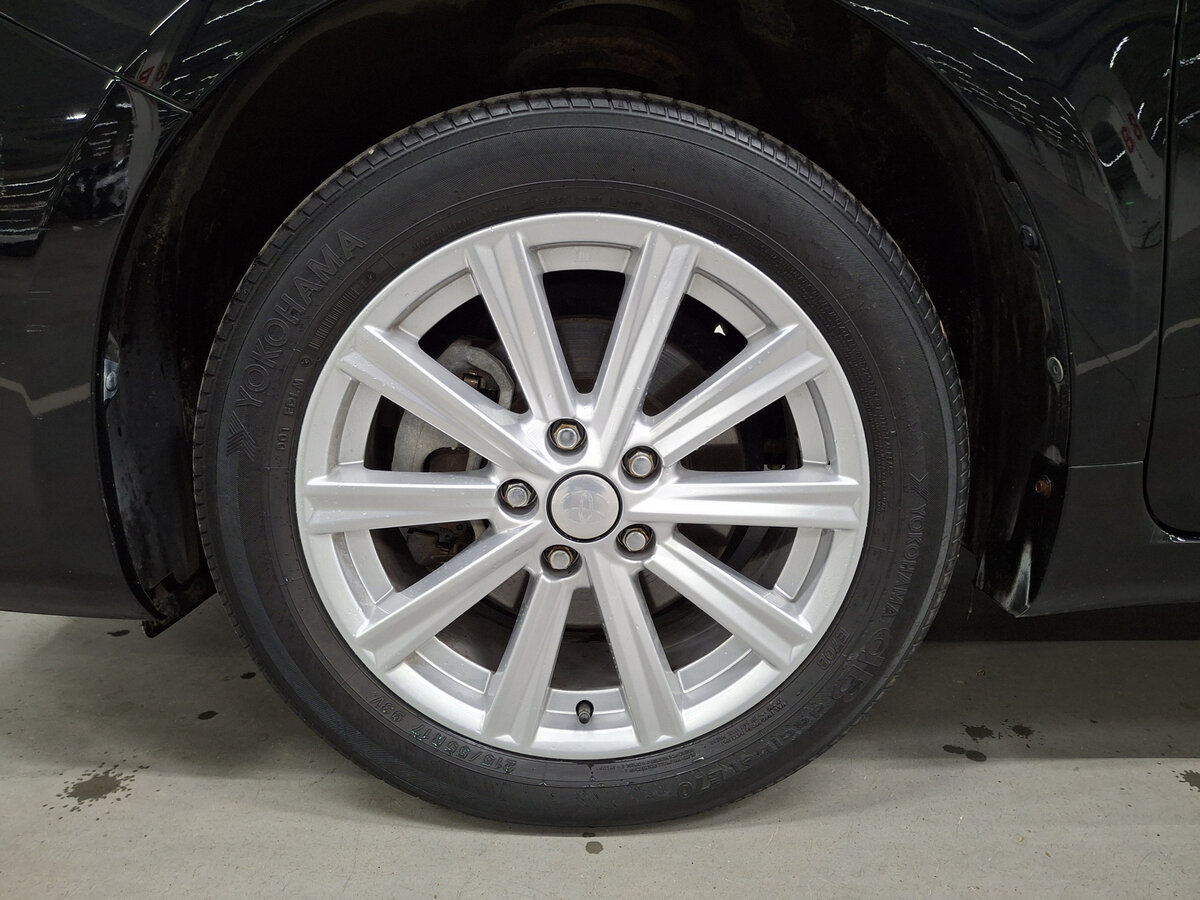 Toyota Camry с пробегом — 2014 год. Фото: #16