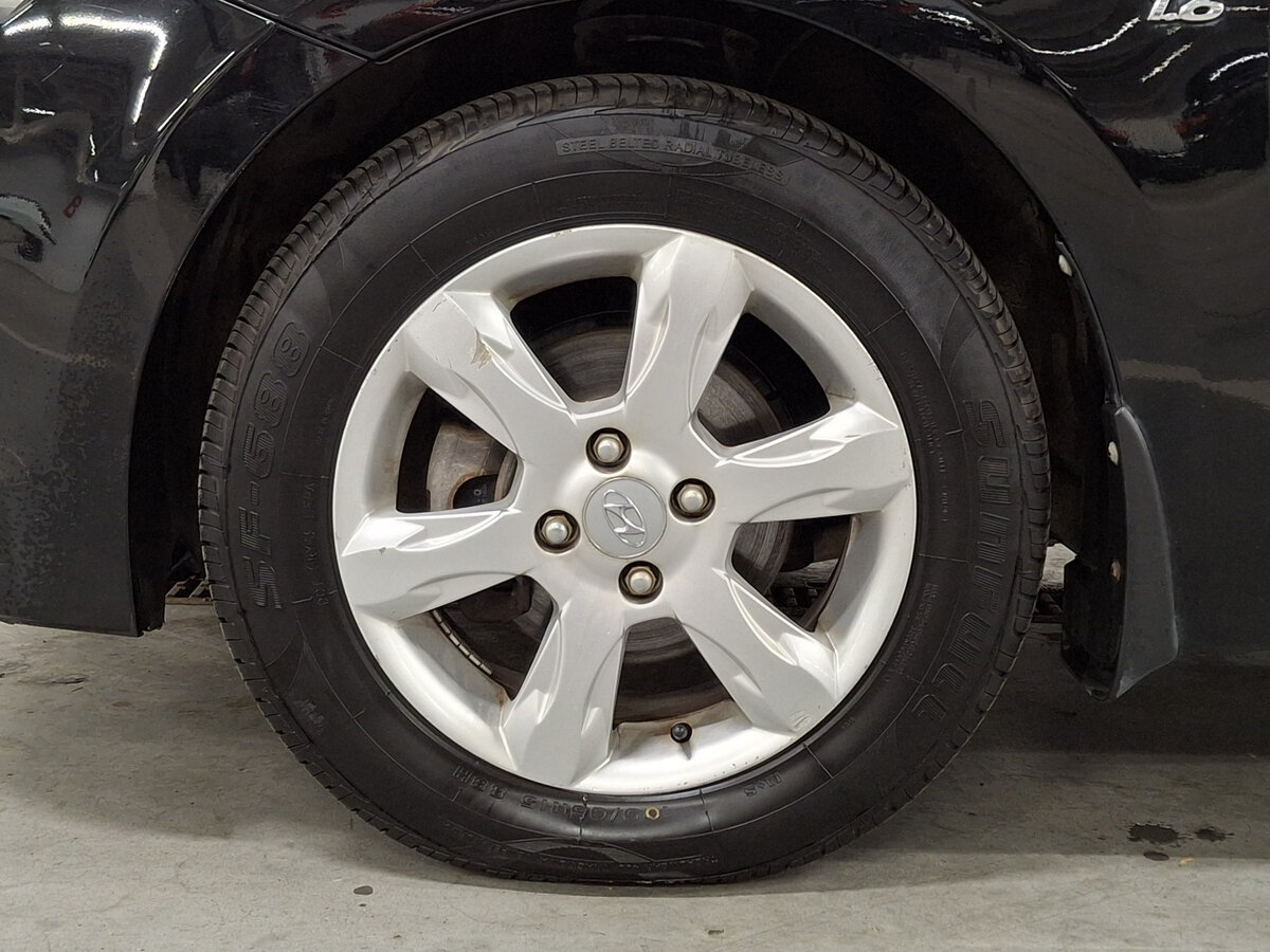 Hyundai Solaris с пробегом — 2015 год. Фото: #17