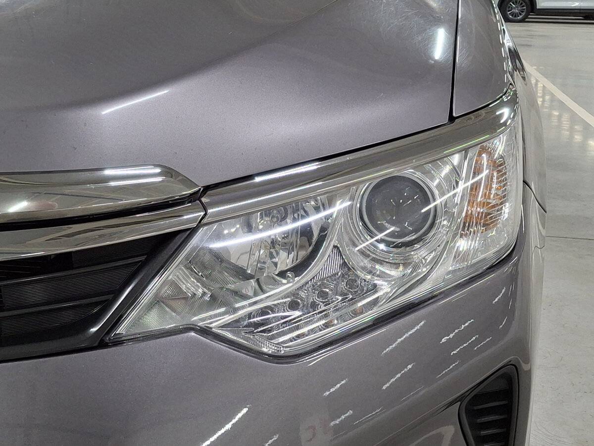 Toyota Camry с пробегом — 2016 год. Фото: #15