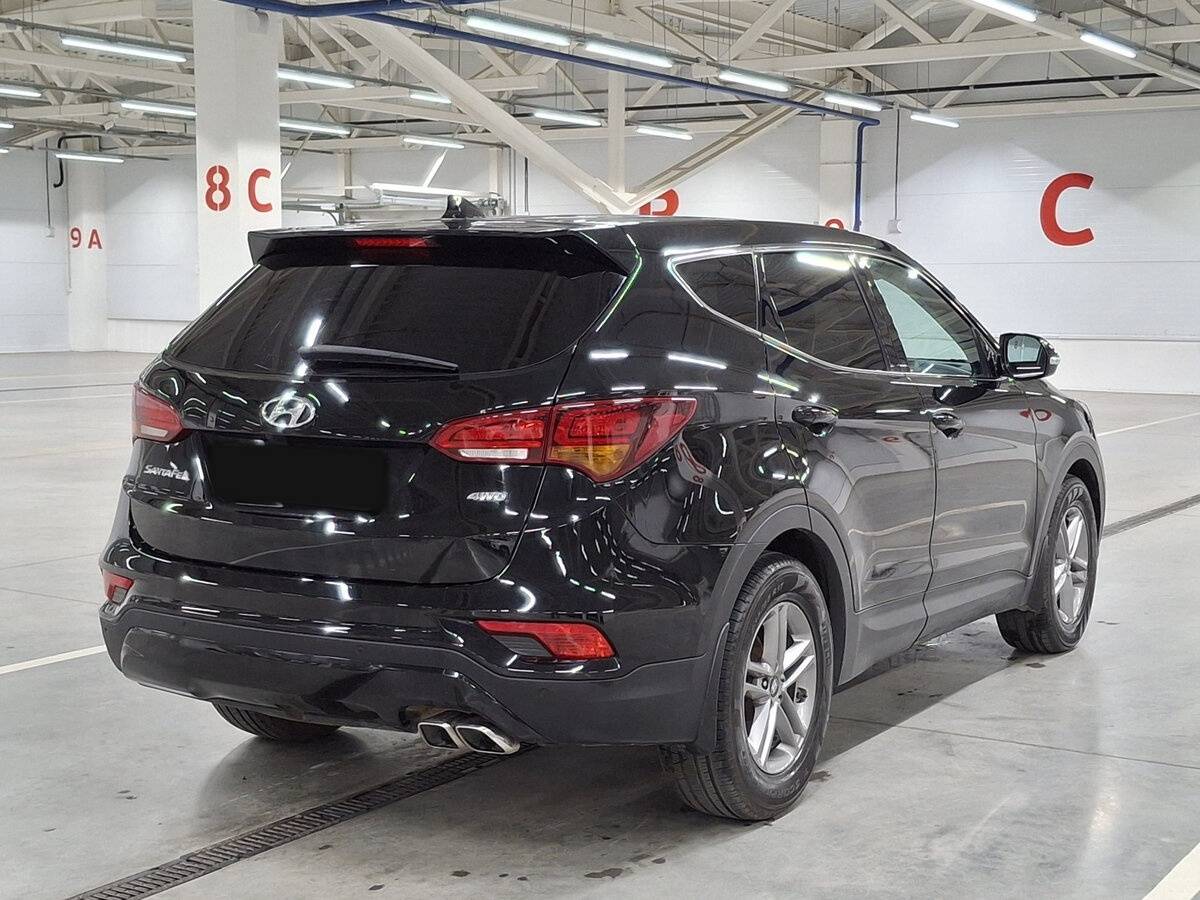 Hyundai Santa Fe с пробегом — 2018 год. Фото: #4