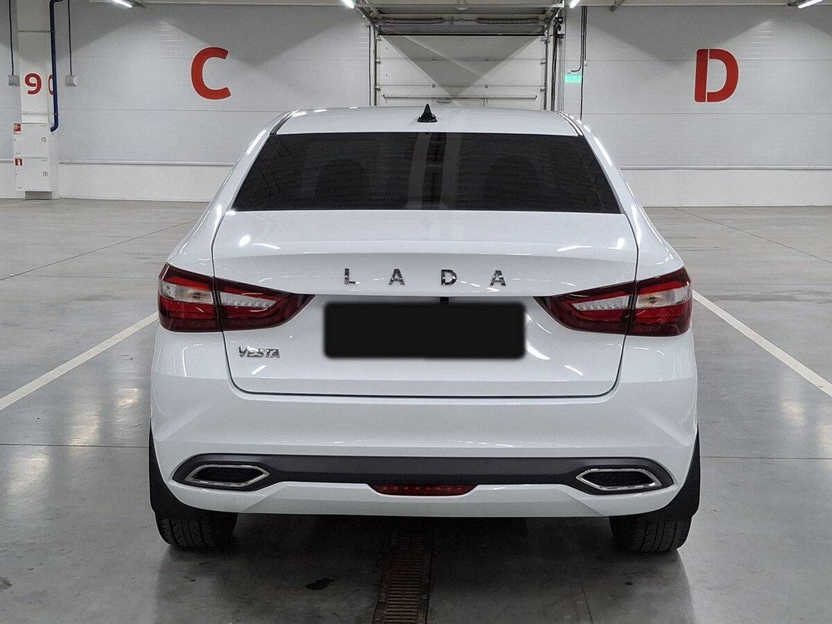 Lada (ВАЗ) Vesta с пробегом — 2023 год. Фото: #5