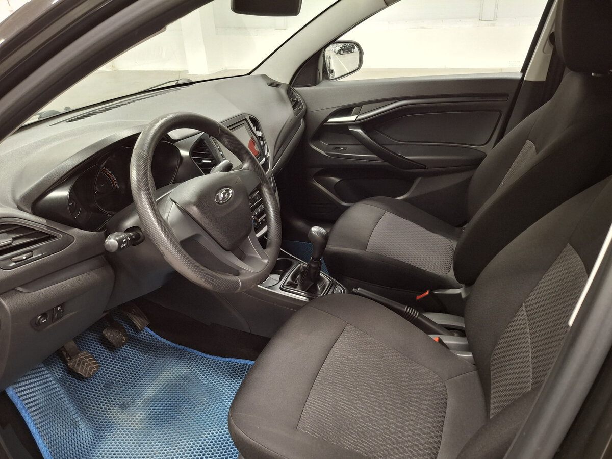 Lada (ВАЗ) Vesta с пробегом — 2018 год. Фото: #15