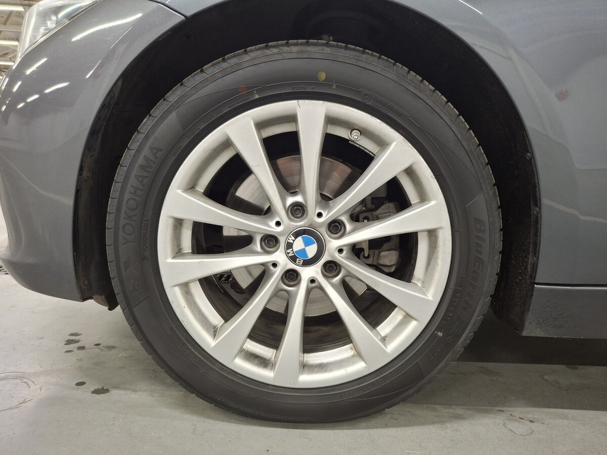 BMW 3 серии с пробегом — 2018 год. Фото: #15